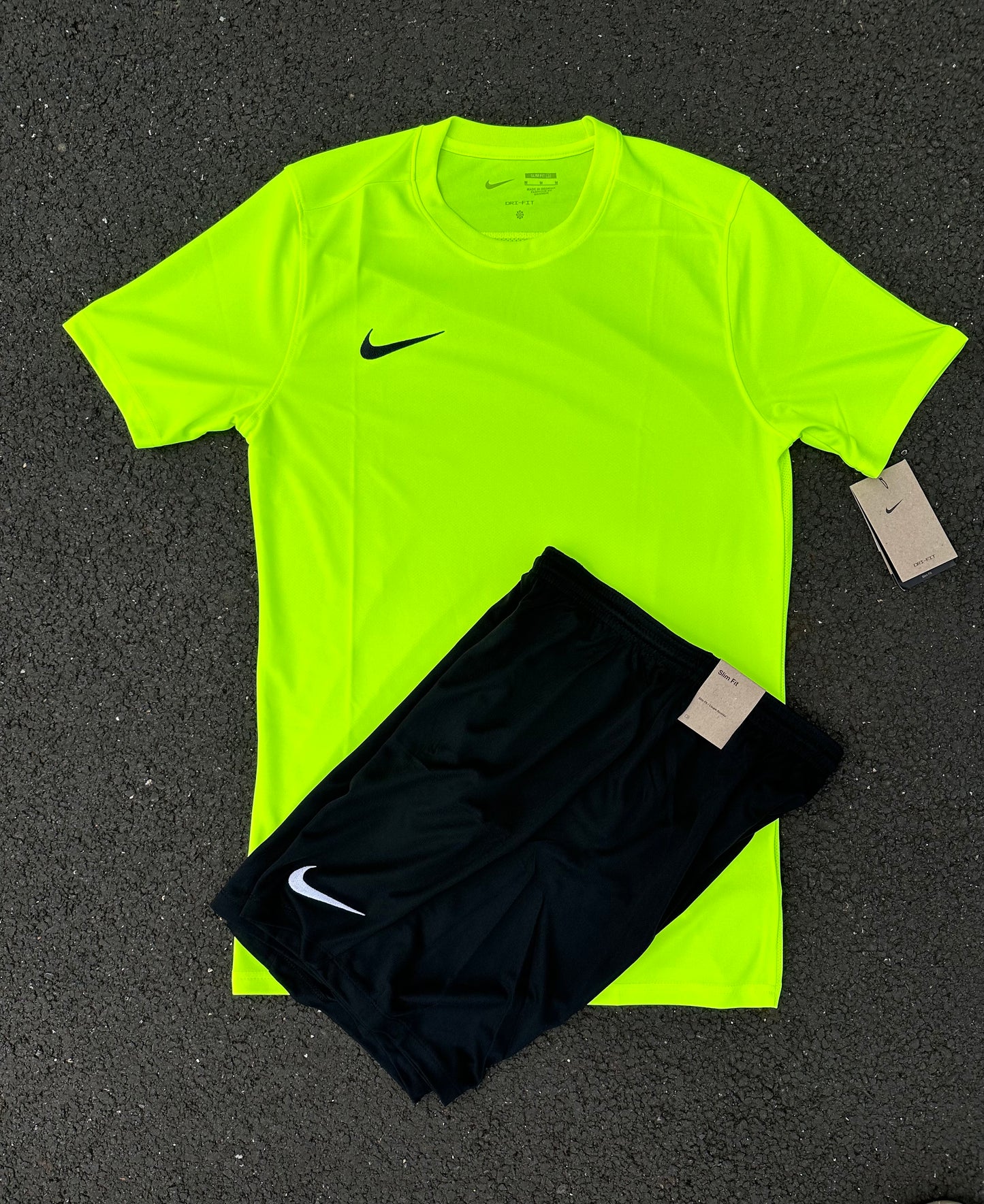 Nike Dri Fit - Volt Set