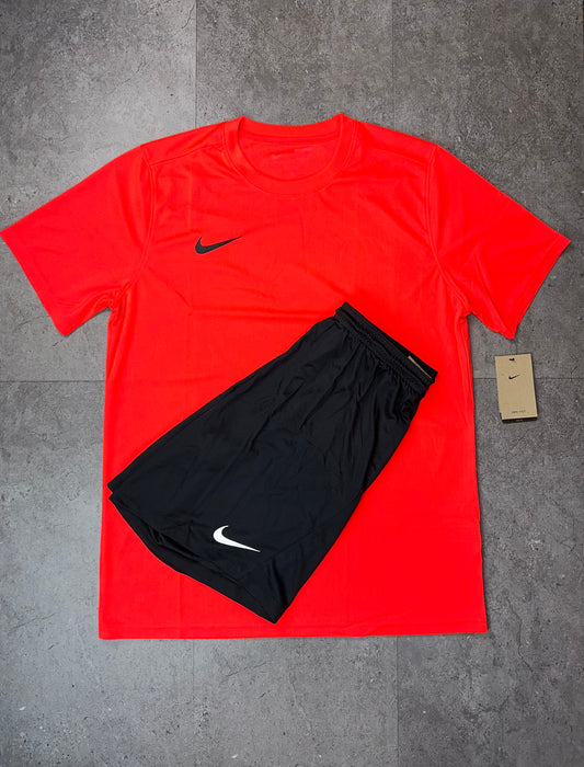 Nike Dri Fit - Red/Black Set