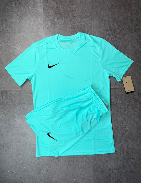 Nike Dri Fit - Aqua Set